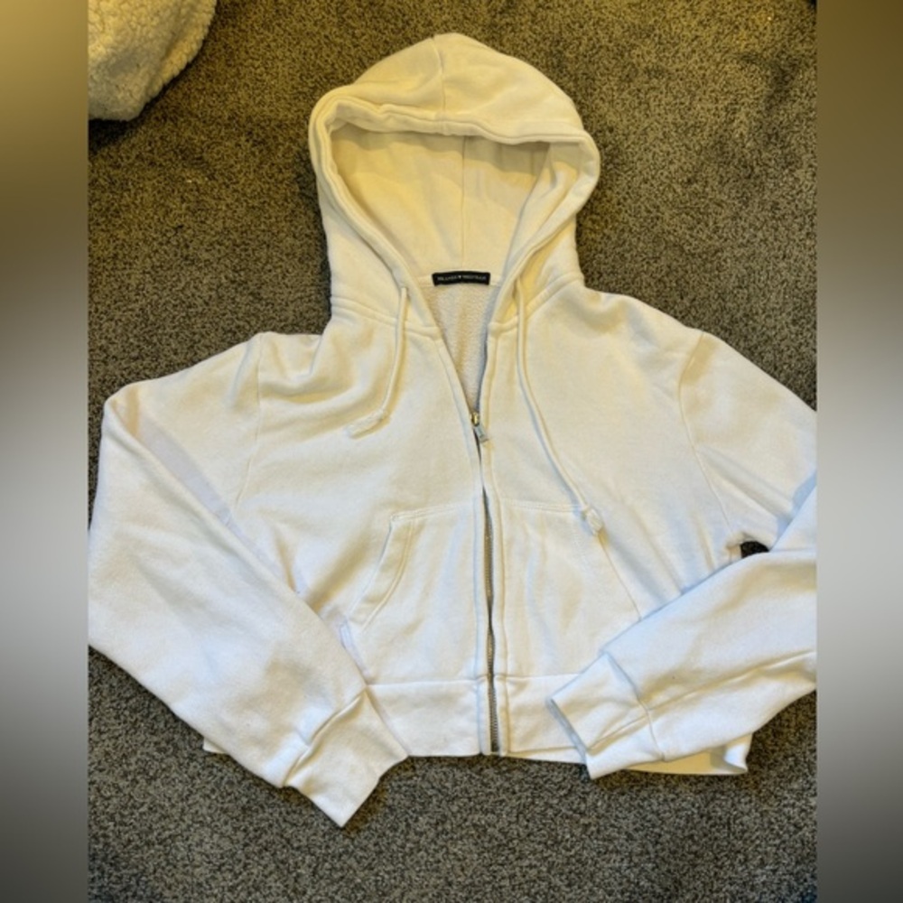 Brandy Melville Cropped Hoodie
